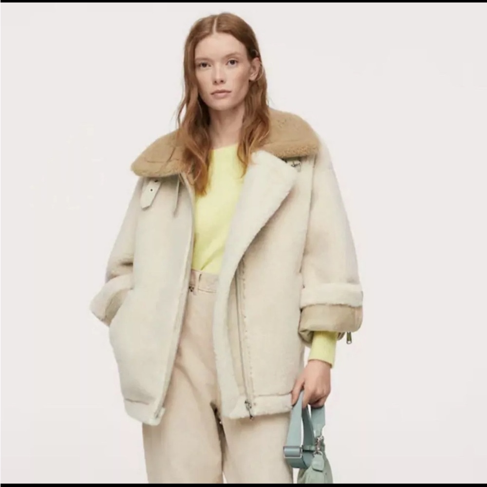Mango Aviator Faux Fur Cream Jacket Size Small (Pre Owned / Lightly Used)